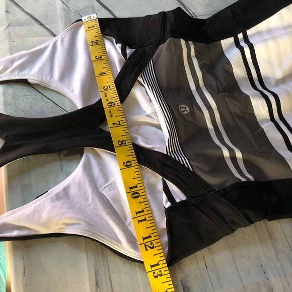 Lululemon Athletica Racerback Top - Picture 8 of 8
